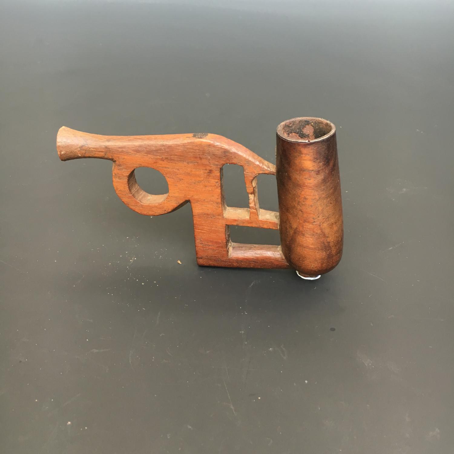 Unusual Xhosa tobacco pipe