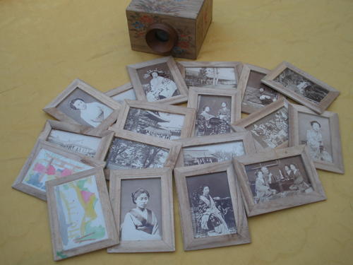 Vintage Peep Box with 18 Japanese hold light tinted CDV photos