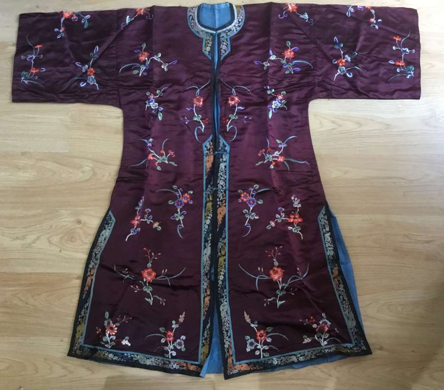 Fine Chinese Silk Embroidered Lady's Robe, C1910