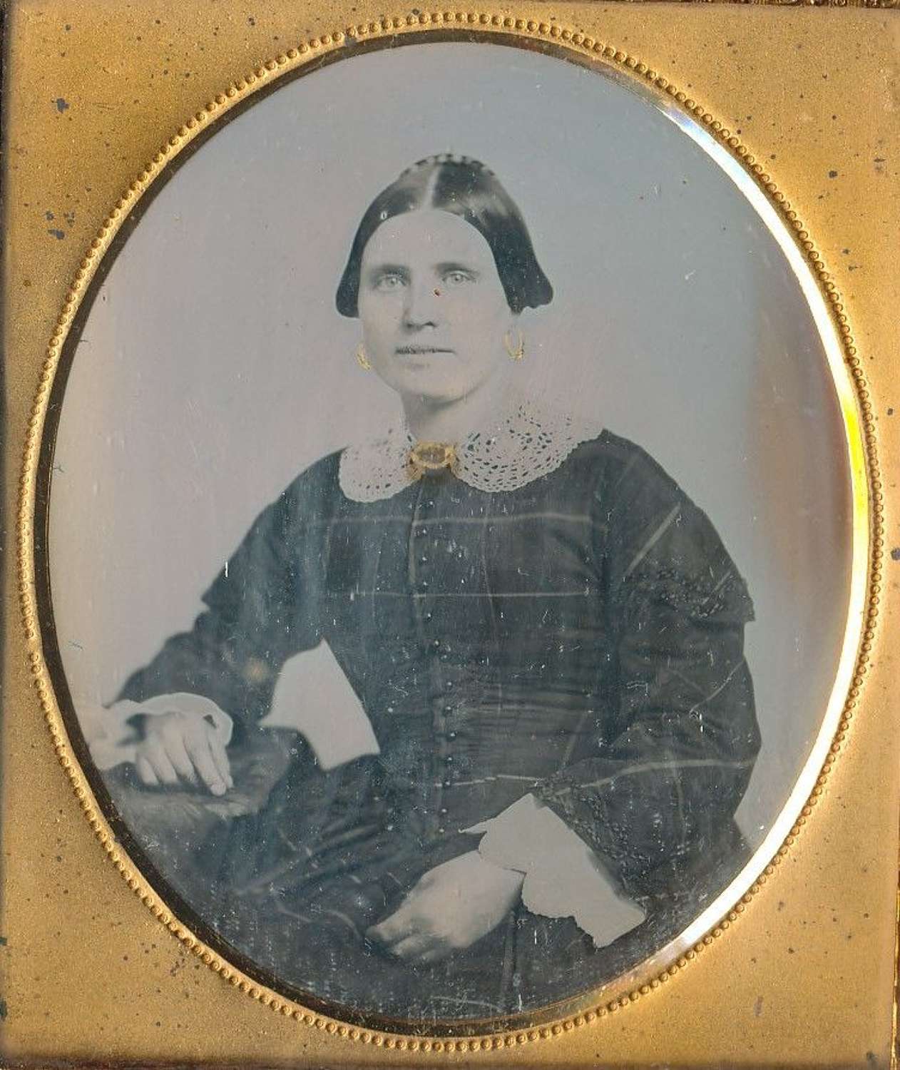 1/6 Plate Daguerreotype of a Young Lady  C1850