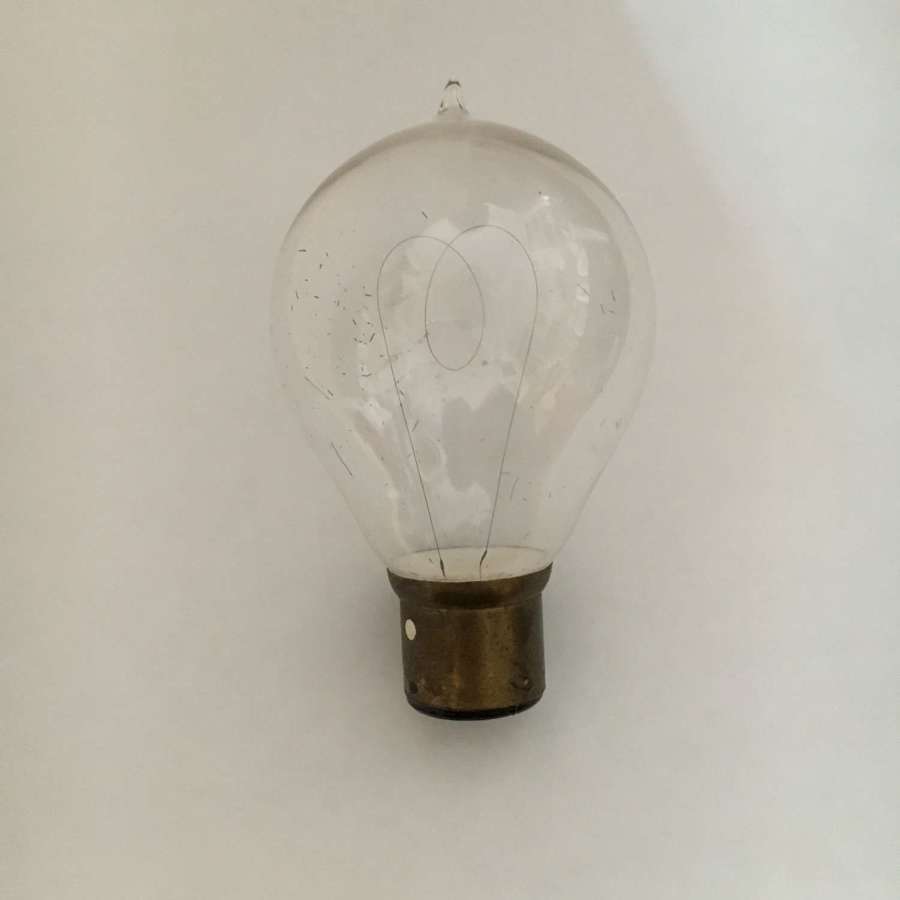 Royal Ediswan B.C. Carbon Filament Antique Electric Light Bulb C1898